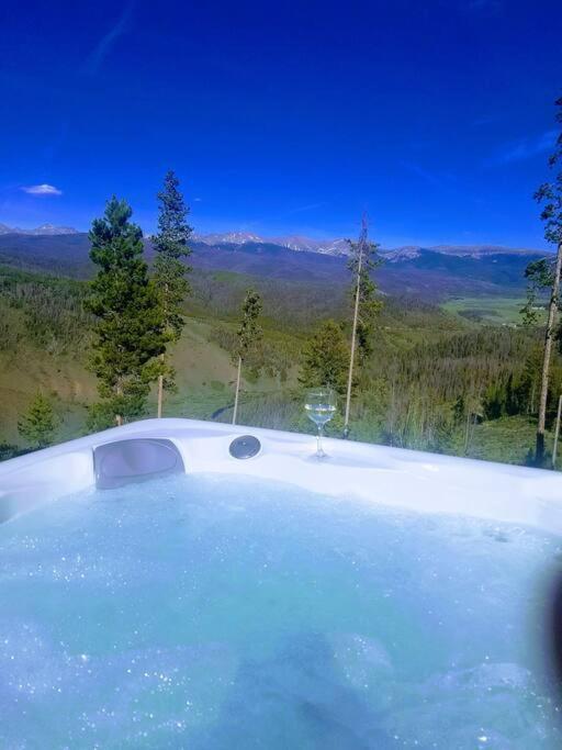 Secluded Luxury Mountain Retreat With Unrivaled Views Villa Tabernash ภายนอก รูปภาพ